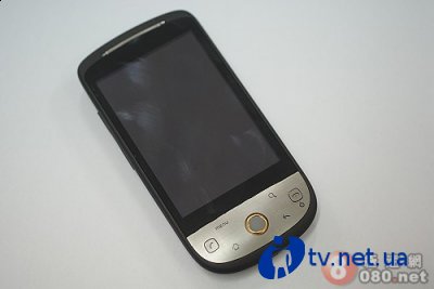     HTC Hero200
