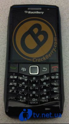   BlackBerry 9100 Striker