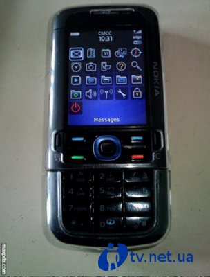 Nokia 5700   BlackBerry OS
