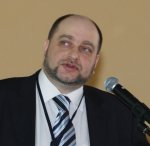     2010