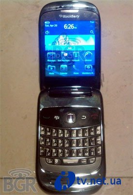 BlackBerry 9670 flip   