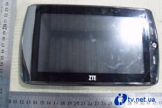 ZTE AD8000 - 7-   Android 2.2  3G