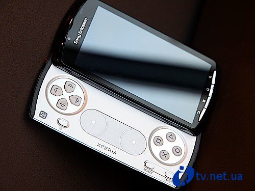        Sony Ericsson Xperia Play