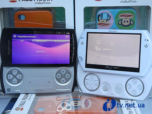        Sony Ericsson Xperia Play