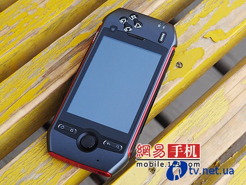    Xperia Play  MOPS Shadow T800
