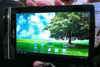 Computex 2011: ASUS Eee Pad MeMO  3D-IPS-    