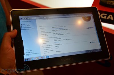 Computex 2011: Gigabyte   S1080  Windows 7   USB 3.0   