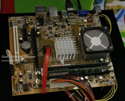 Computex 2011:  VIA  18-  QuadCore @1