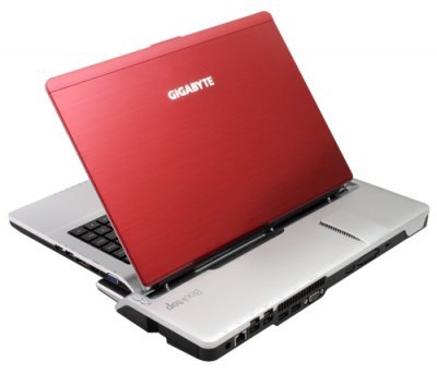 Computex 2011:  GIGABYTE Booktop M2432   