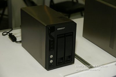 Computex 2011:     QNAP