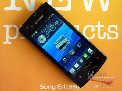 Sony Ericsson ST18i (Urushi)   Xperia Arc  3,2 