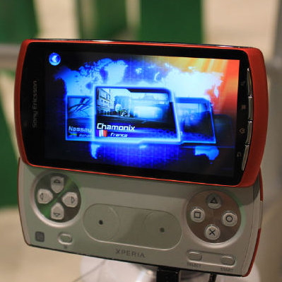  Gamescom 2011   Xperia PLAY