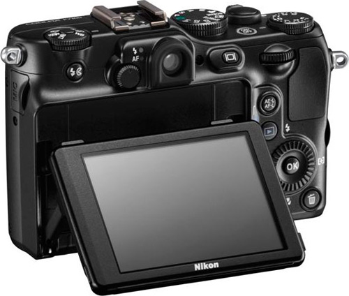 Nikon COOLPIX P7100:    