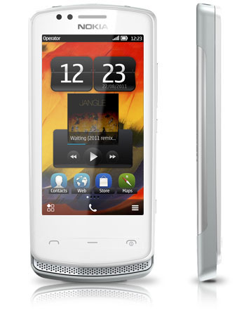 Nokia 700   Symbian Belle      