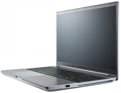    Samsung Series 7 Chronos