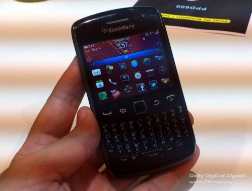 IFA 2011:  BlackBerry 9360 Curve 3G