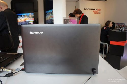 IFA 2011:   Lenovo   IdeaPad U300s   IdeaPad A1