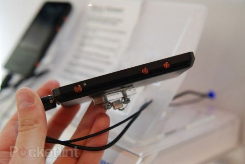 IFA 2011: Philips GoGear Connect 3    Android  Wi-Fi