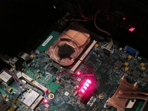 AMD   Radeon HD 7000