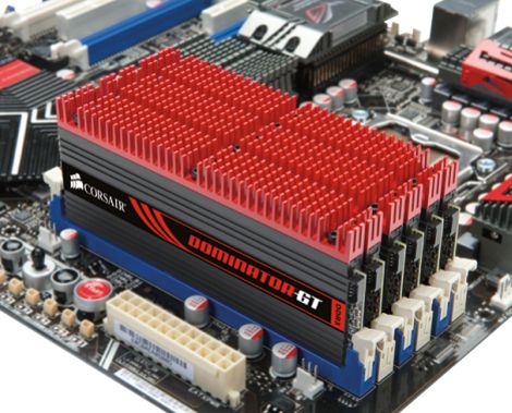 32    Corsair DOMINATOR GT DDR3-1866