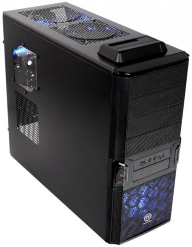 Thermaltake V3 BlacX Edition:  Mid Tower  HDD-
