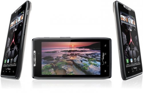 Motorola    Droid RAZR: LTE  4,3" AMOLED-