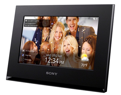 Sony S-Frame W700  WA700: 7"    Wi-Fi