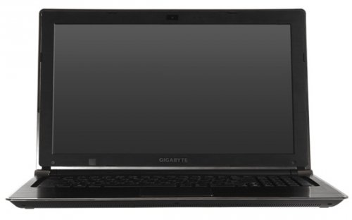   GIGABYTE  15,6" Full HD-