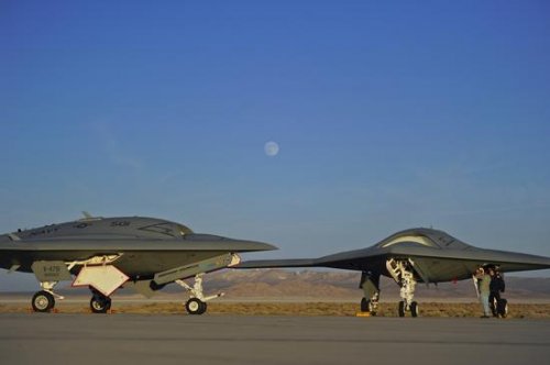    X-47B   