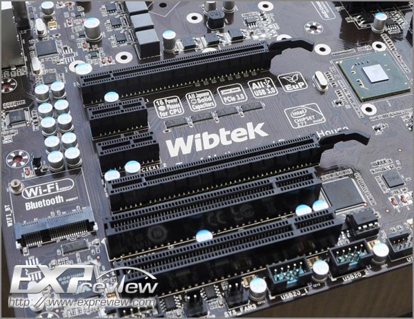    Wibtek Hacker Z77   Intel Panther Point