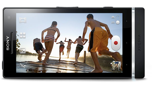 CES 2012: Sony   Xperia S