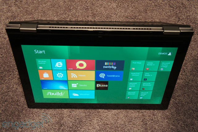 CES 2012: Lenovo IdeaPad Yoga      Windows 8