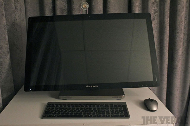 CES 2012: Lenovo  27  IdeaCentre A720
