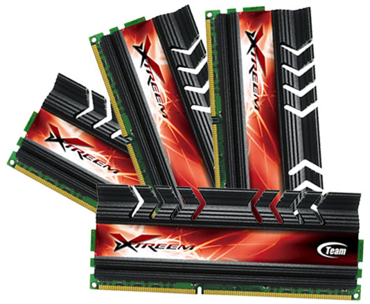 CES 2012:  DDR3-2600  CL10  Team Group