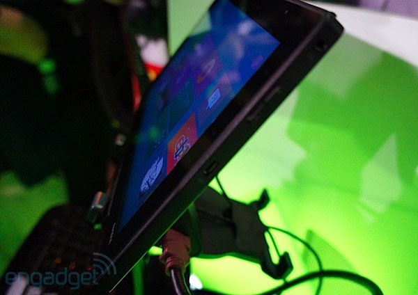 CES 2012:   NVIDIA   Windows 8  Tegra 3