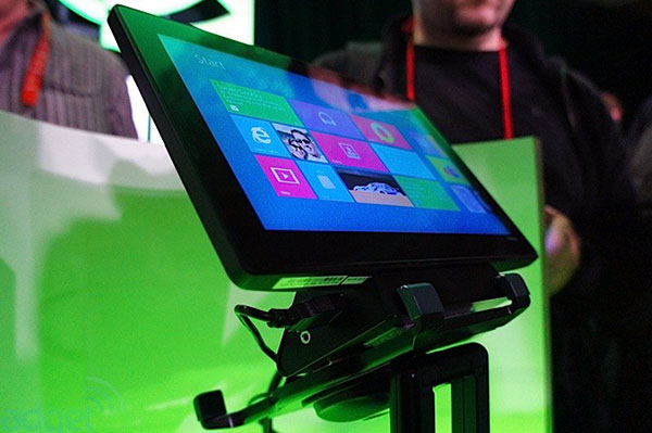 CES 2012:   NVIDIA   Windows 8  Tegra 3