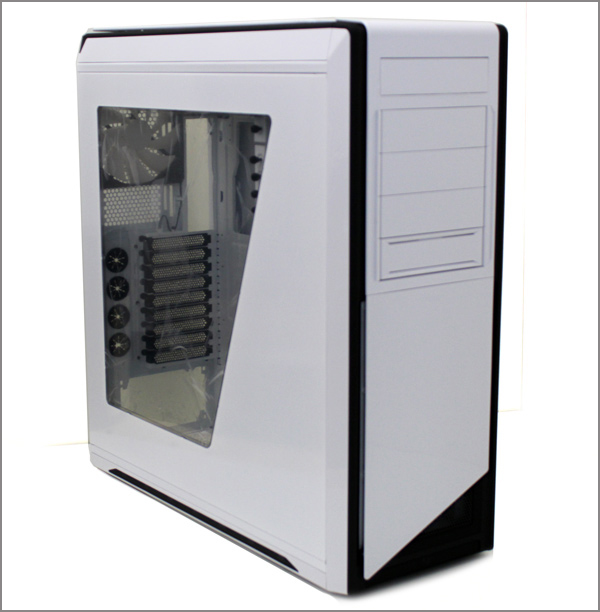 CES 2012:   Full Tower- NZXT Switch 810