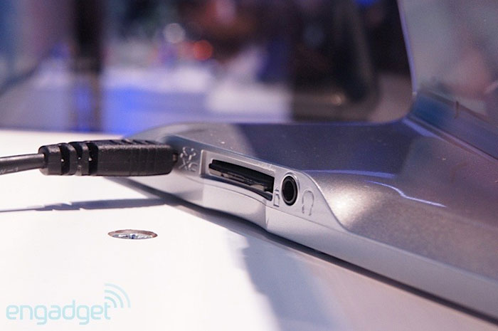 CES 2012:  Panasonic Skype Tablet