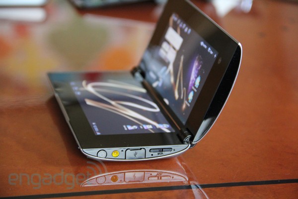 Sony Tablet P:       "" 