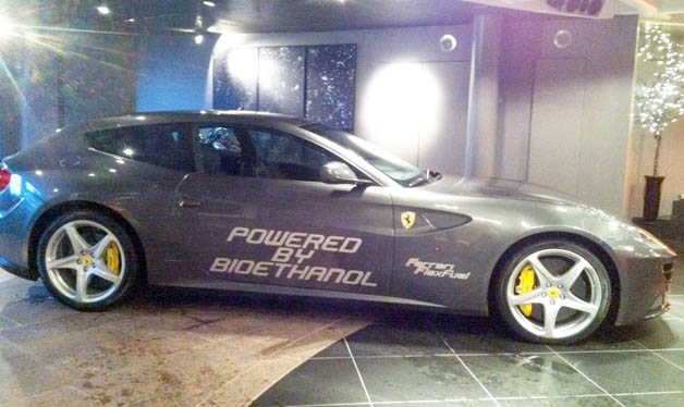 Ferrari FF    875 ..