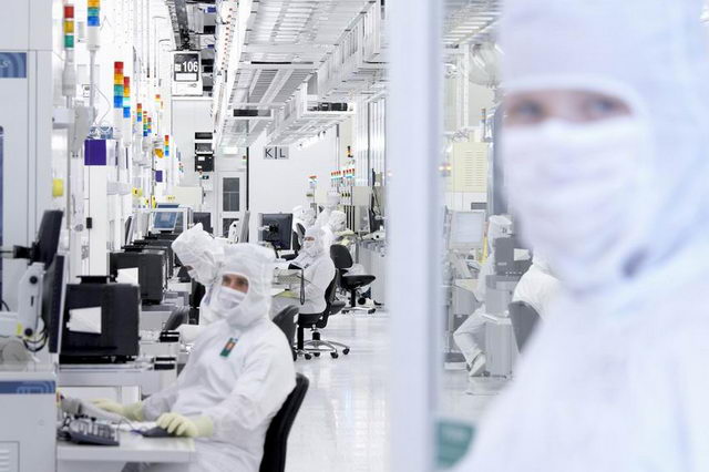  Globalfoundries ,     