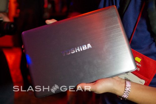   Toshiba   Windows 8