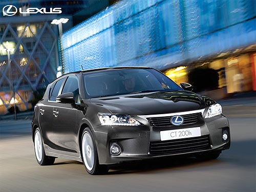 Lexus CT 200h       2012