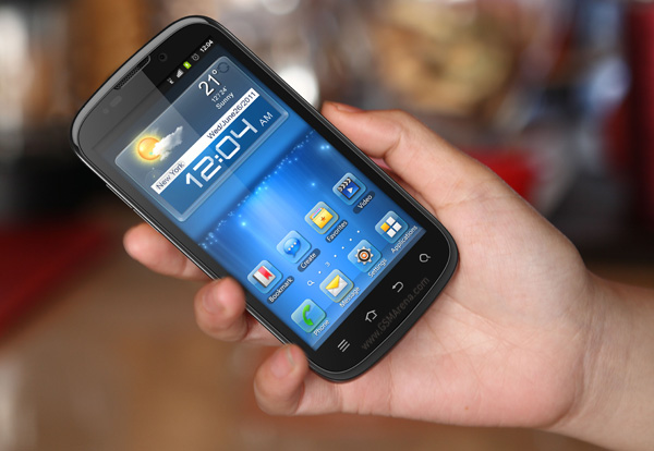  ZTE Mimosa X : Android 4.0 ICS, Tegra 2, HSPA+