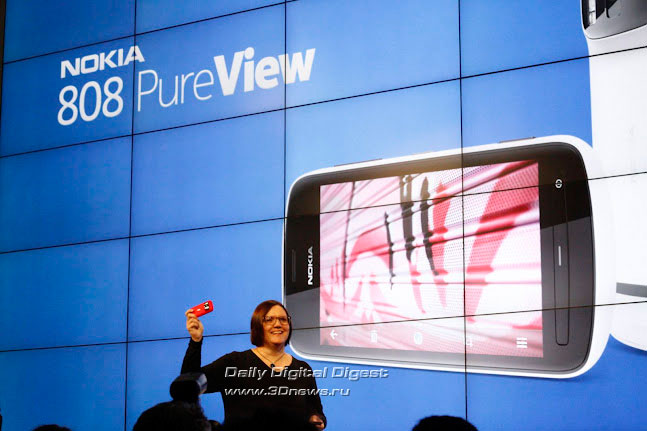 MWC 2012:  Nokia 808 PureView  Belle OS, 4   41- 