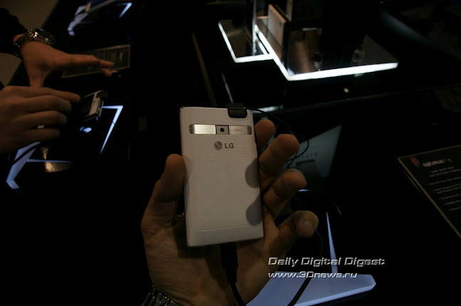 MWC 2012: LG Optimus L3      L