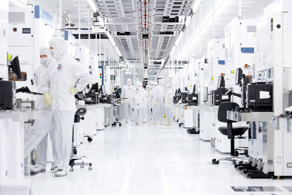 Globalfoundries:   AMD   