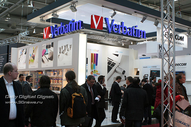   Verbatim  Freecom  CeBIT 2012