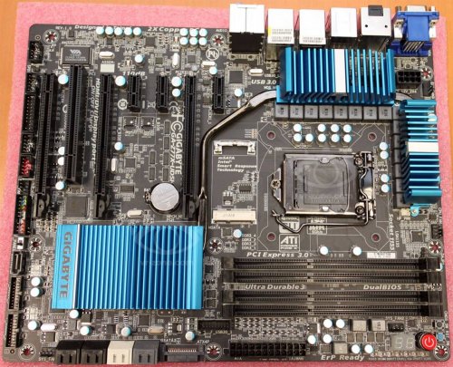 Gigabyte Z77X-UD3H  Z77X-UD5H:   7   