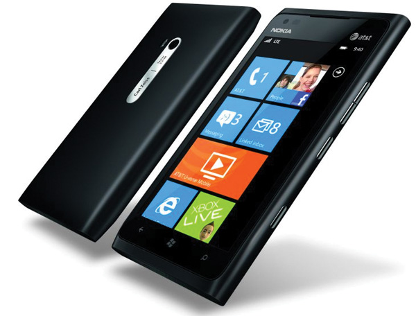  Nokia Lumia 900   